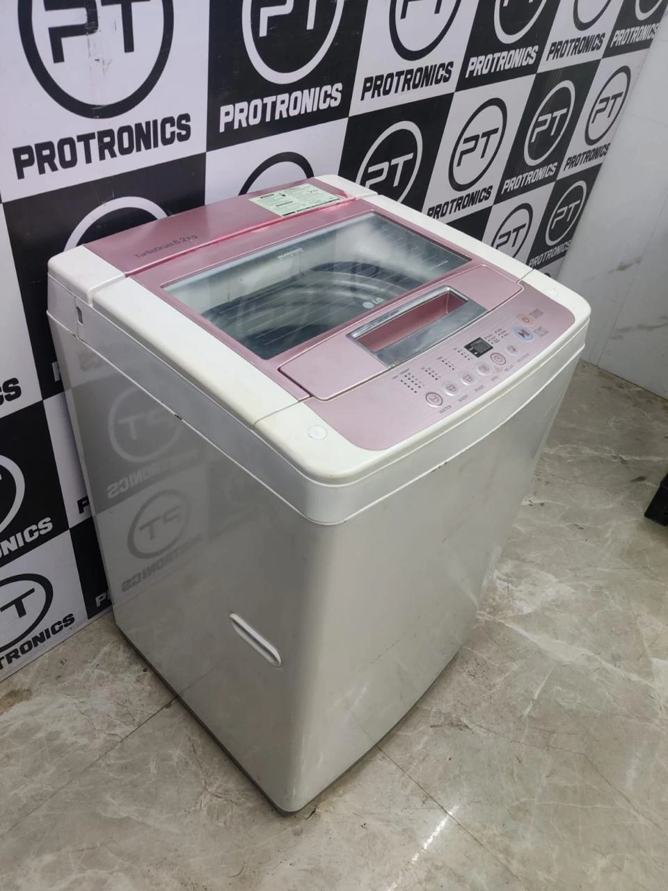 LG Turbo Drum 6 kg Fully Automatic Top Load Washing Machine